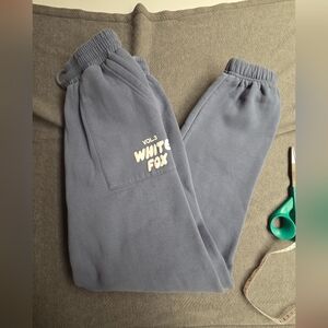 White Fox Offstage Sweatpants, size Small